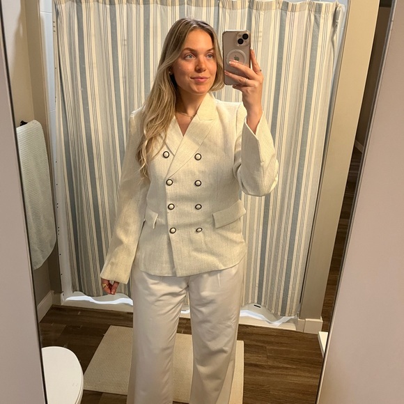 WD.NY Jackets & Blazers - Double Breasted Wdny White Blazer